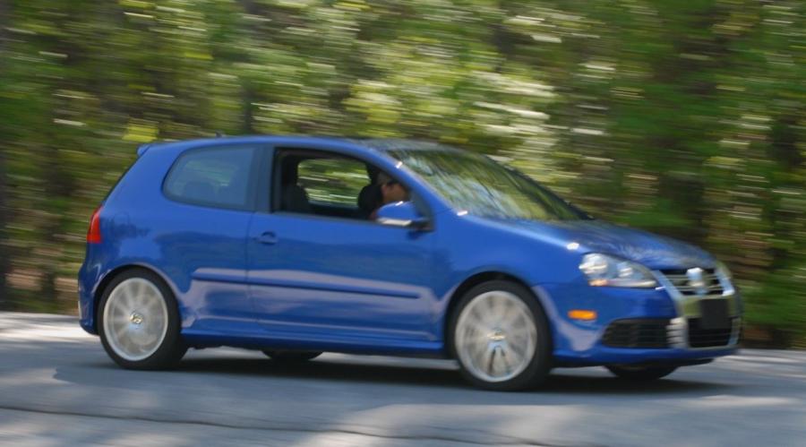  Volkswagen Golf R32 2008 года  (фото 40 из 62)